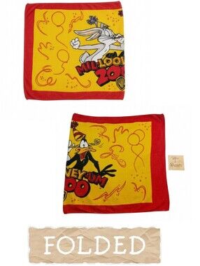 Vintage Warner Bros 1999 Mil-Looney-Um 2000 Beach Towel Bugs Bunny Daffy Duck